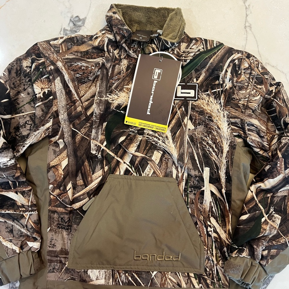 Banded Youth Pullover - Picture 2 of 8